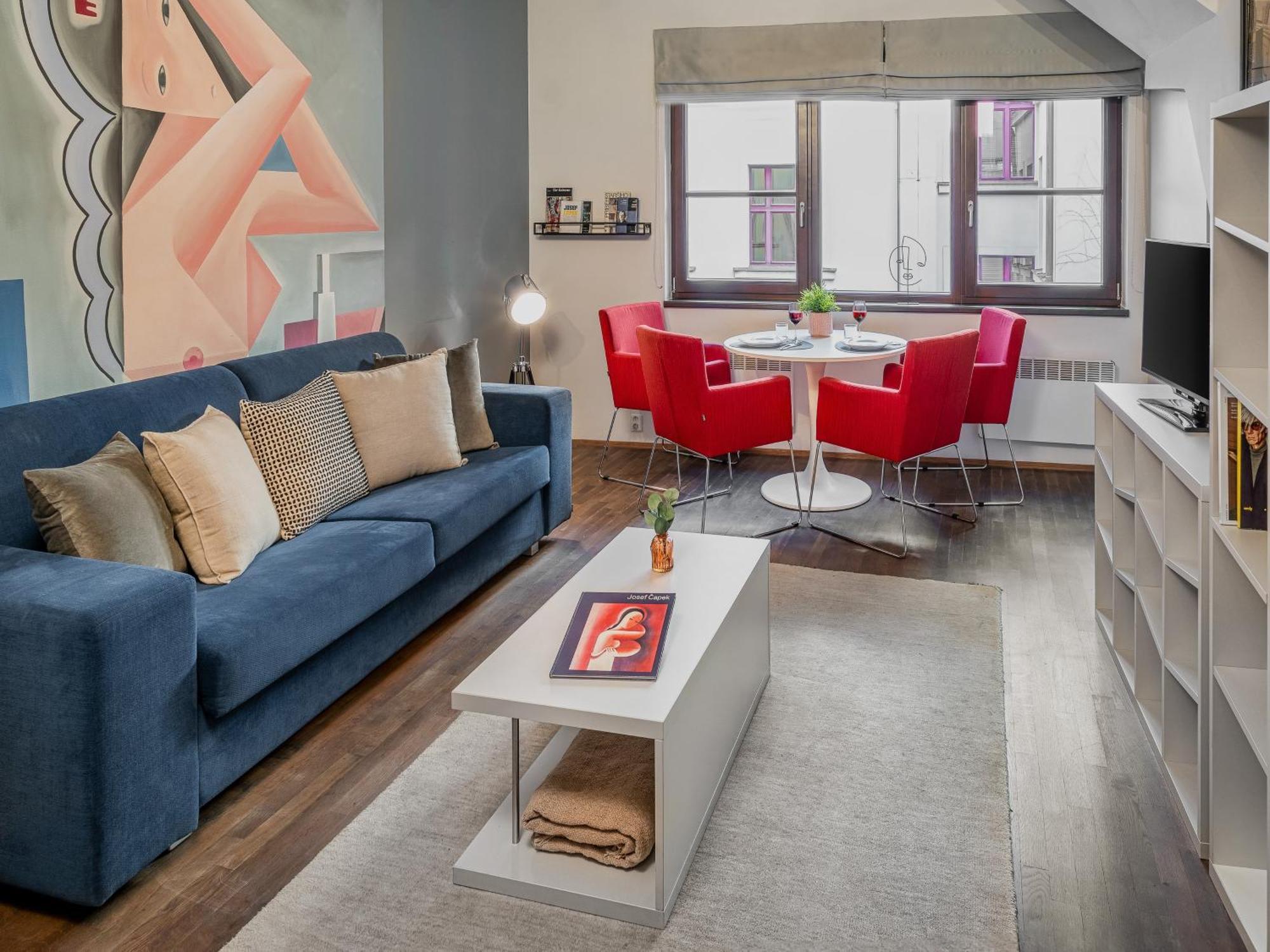 4 Arts Apartments By Adrez — Photos 2